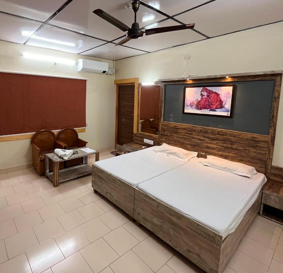Pops Resort Палампур Экстерьер фото